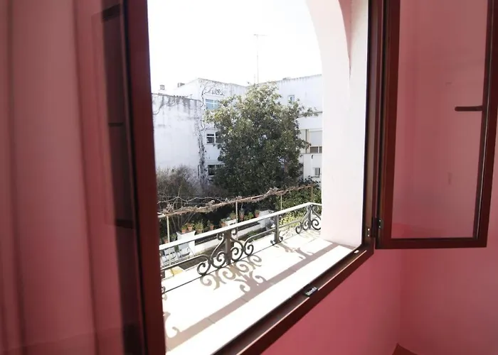 Arce Apartment *